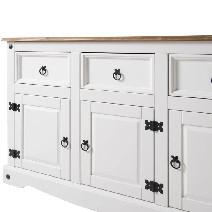 Holz-Sideboard mit Metallbeschlägen